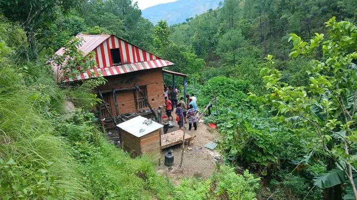 सिन्धुलीको गोलन्जोरमा एकै घरका १६ जना सम्पर्कविहीन, स्थानीय त्रासमा