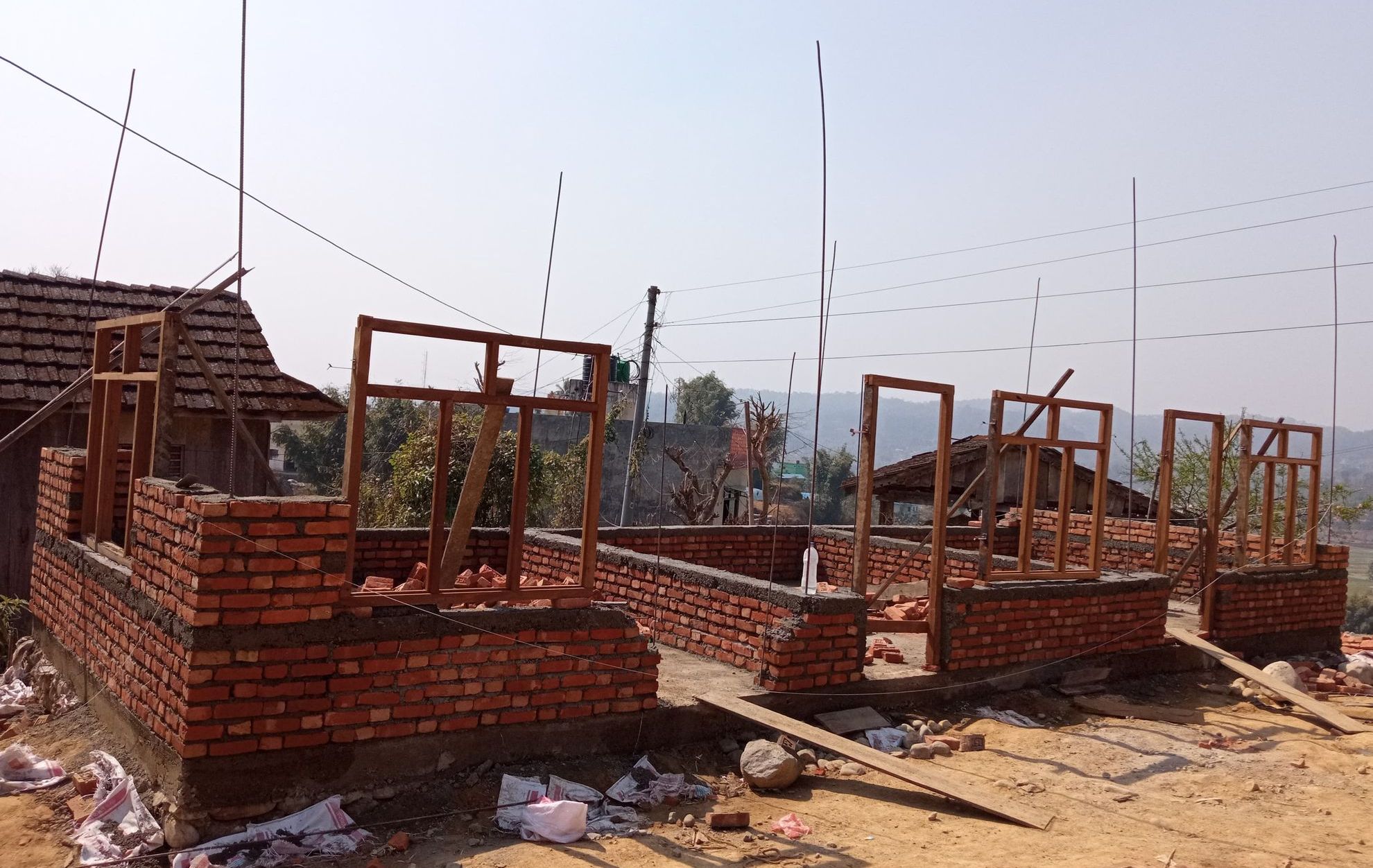 सिन्धुलीको कमलामाई नगरपालिकामा बन्दै गरेको भवन । तस्बिर : बाबुराम देवकोटा, सिन्धुली