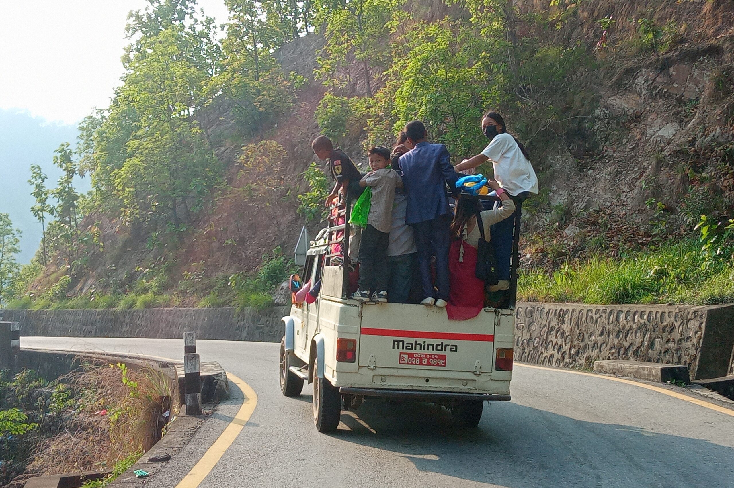 चाडपर्वको सुरुवातसँगै ग्रामीण सडकमा दुर्घटनाको जोखिम बढ्दो